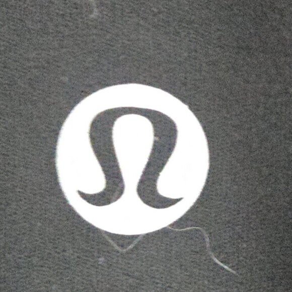 NWT Lululemon Align High-Rise Short 2" - 4 Black - Picture 5 of 8
